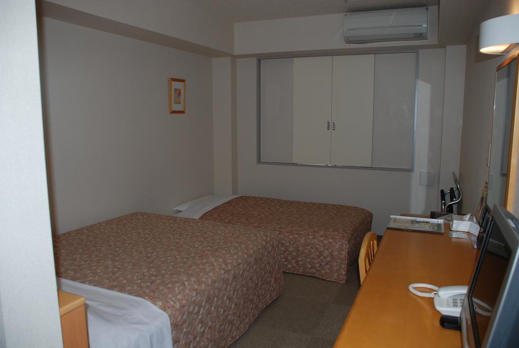 Best Inn Uozu Bilik gambar