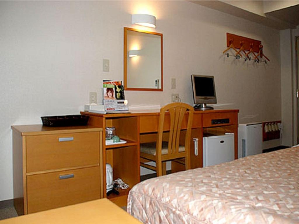 Best Inn Uozu Bilik gambar